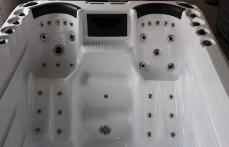 Плавательный спа-бассейн Sunrans SR-859 Плавательный спа-бассейн Sunrans SR-859